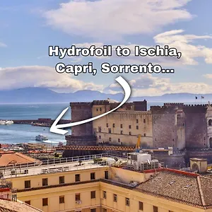 Neapolitan Skyscraper Сasa de vacaciones